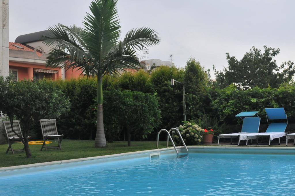 Villa Tranquilla Рипосто Экстерьер фото
