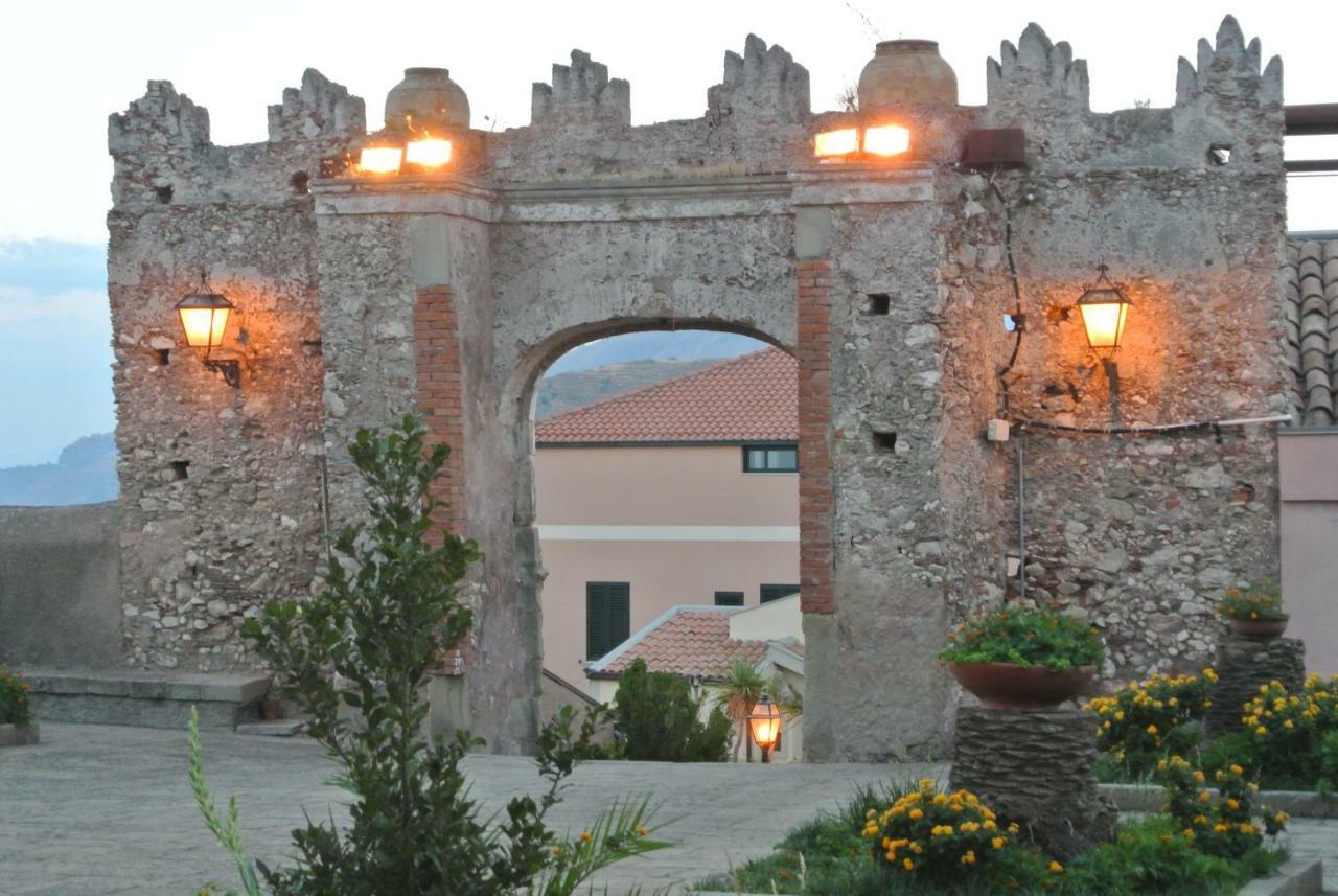 Villa Tranquilla Рипосто Экстерьер фото